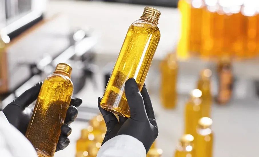 Control de calidad de los aceites botánicos en laboratorio